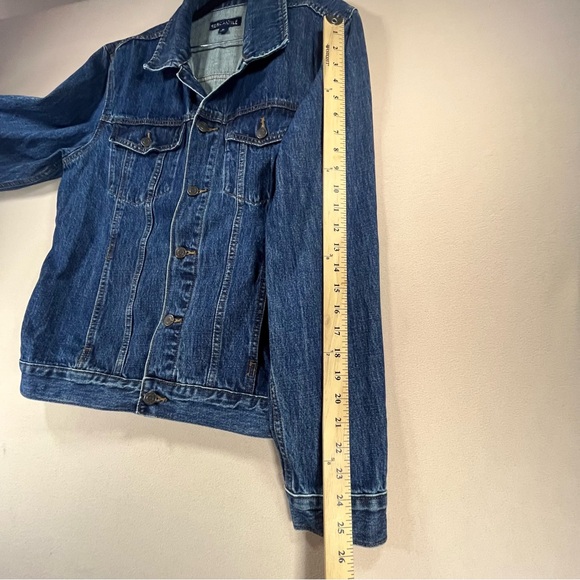 J. CREW Jean Trucker Jacket Blue Button Down Size Medium - Picture 2 of 10